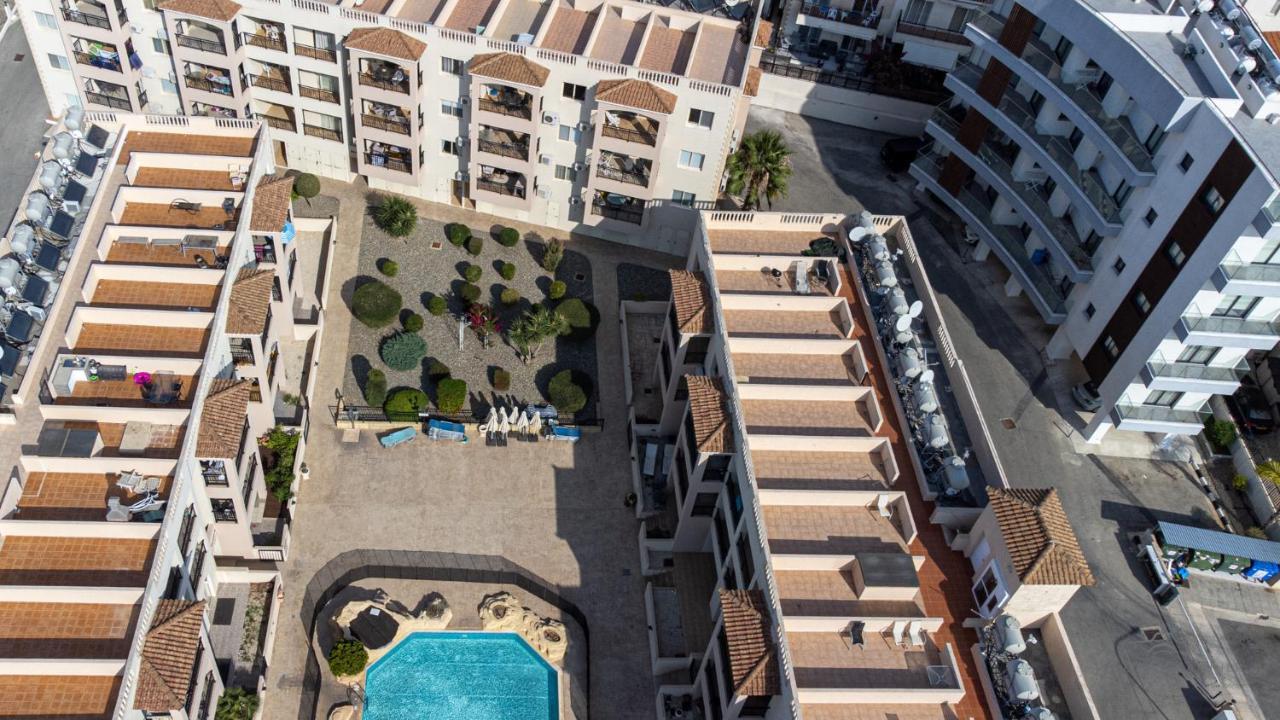 Royal Seacrest Crown-Jewel, 2B, Pools, Sea, Center Apartman Paphos Kültér fotó